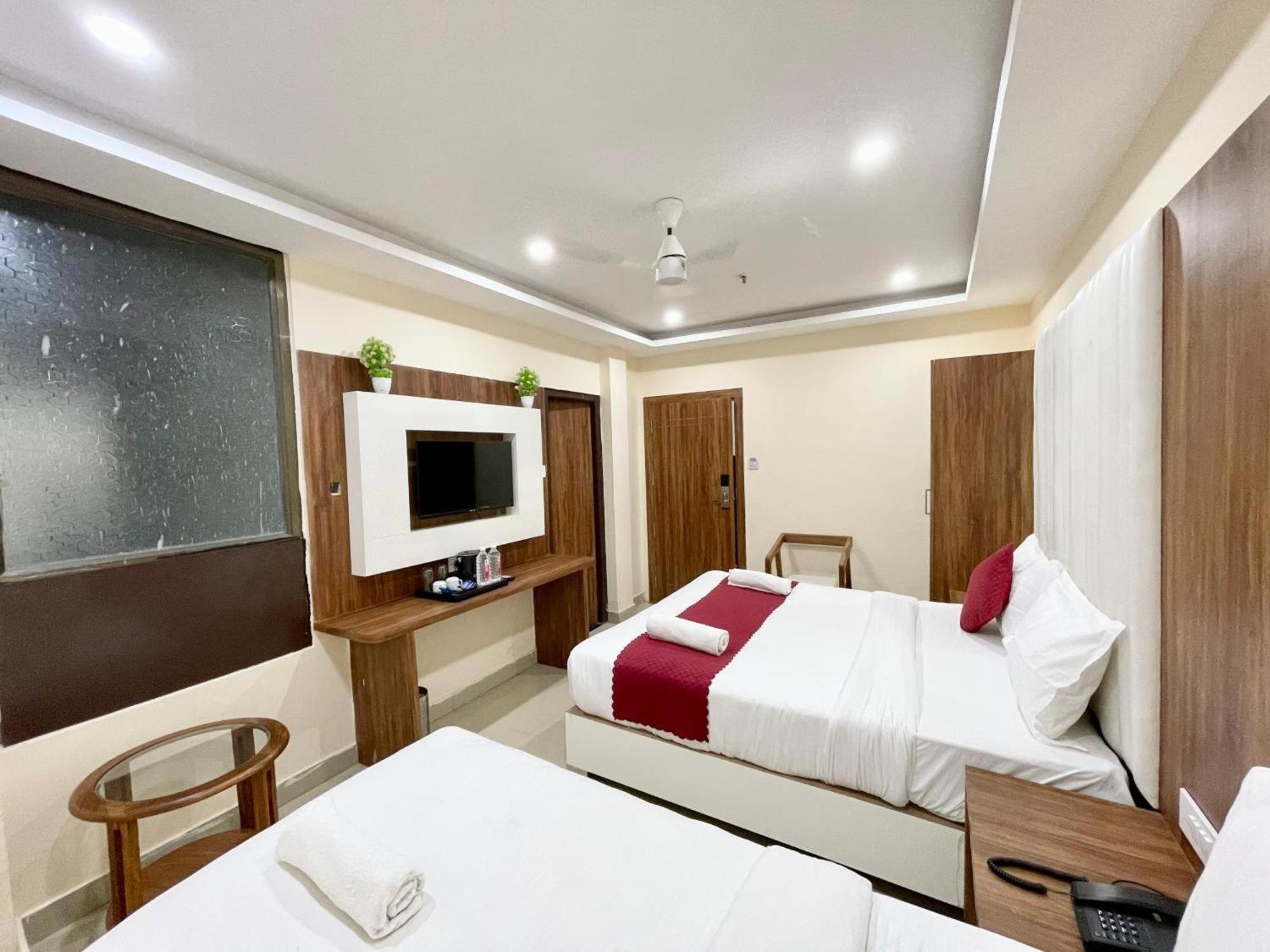 Hotel Shree Radha Krishna Váránasí Exteriér fotografie